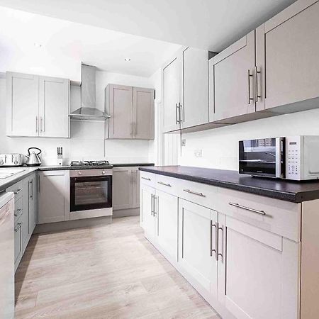 Вілла London Rd Редінг Екстер'єр фото